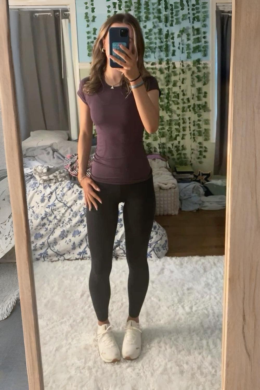 simple outfits Ideas With Leggings